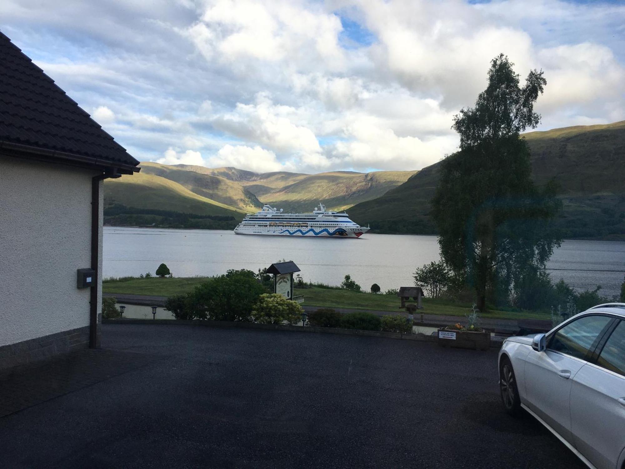 Stronchreggan View Guest House Fort William Dış mekan fotoğraf