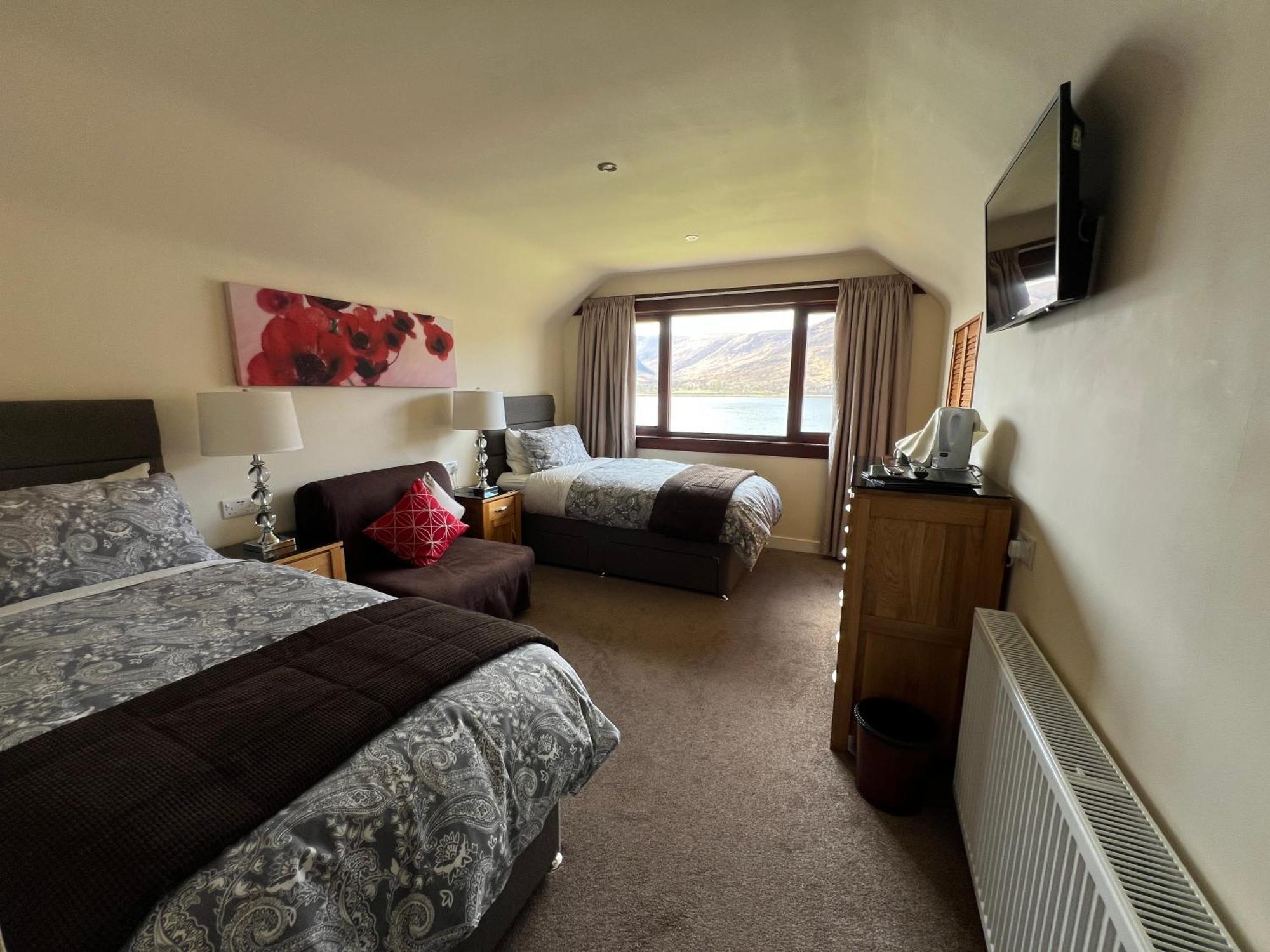Stronchreggan View Guest House Fort William Dış mekan fotoğraf